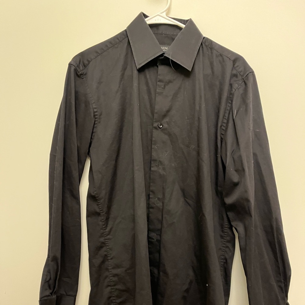 Mantoni Wrinkle Free Button Up Dress Shirt